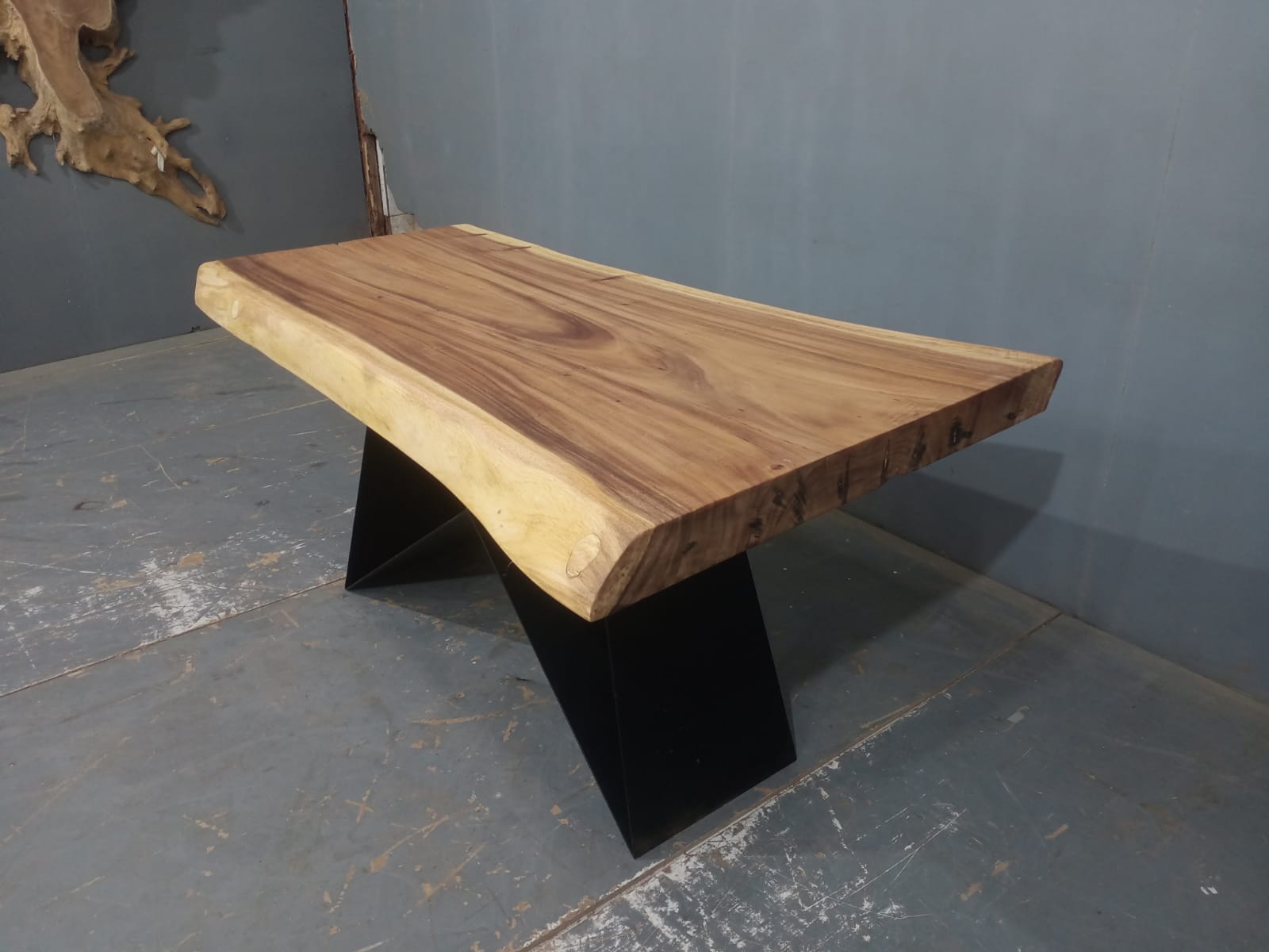Live Edge Tables