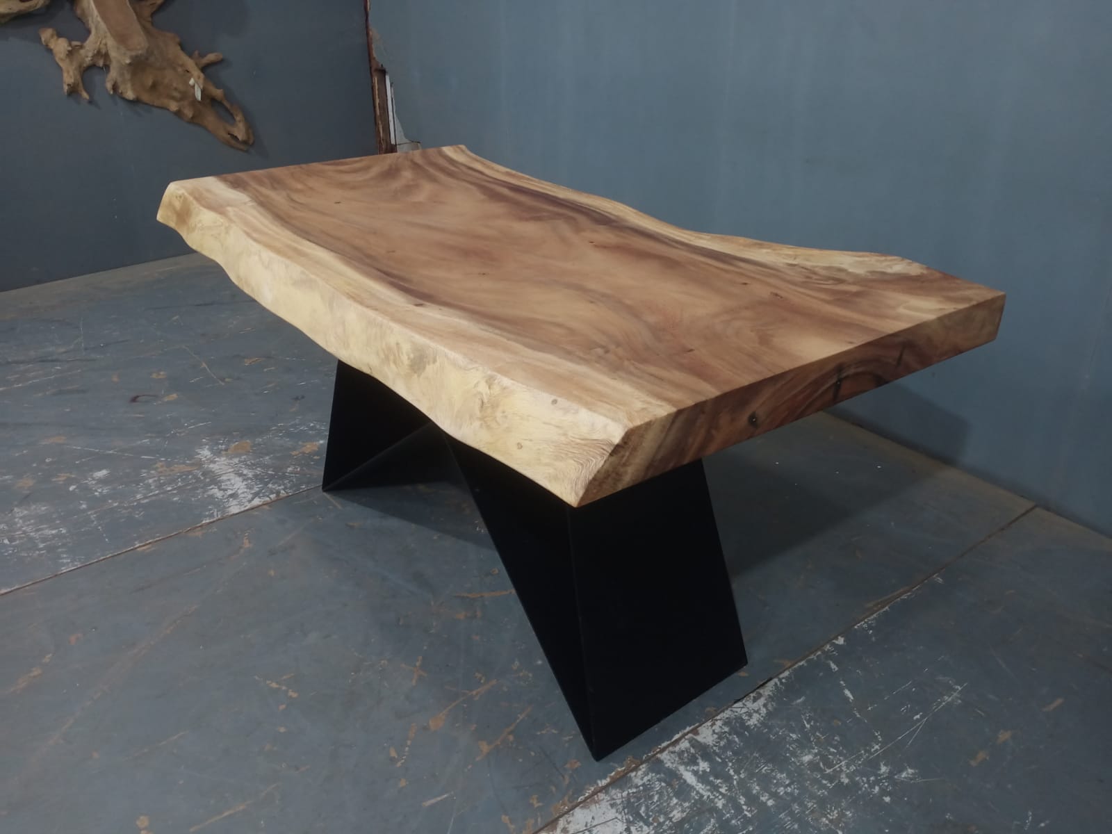 Live Edge Tables