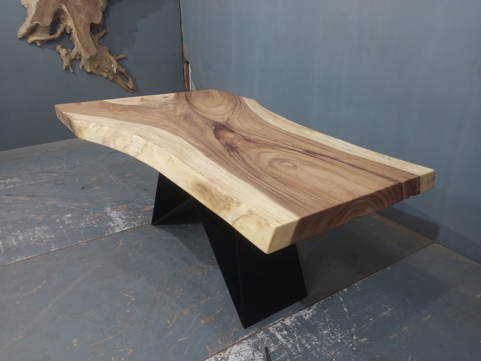 Live Edge Tables