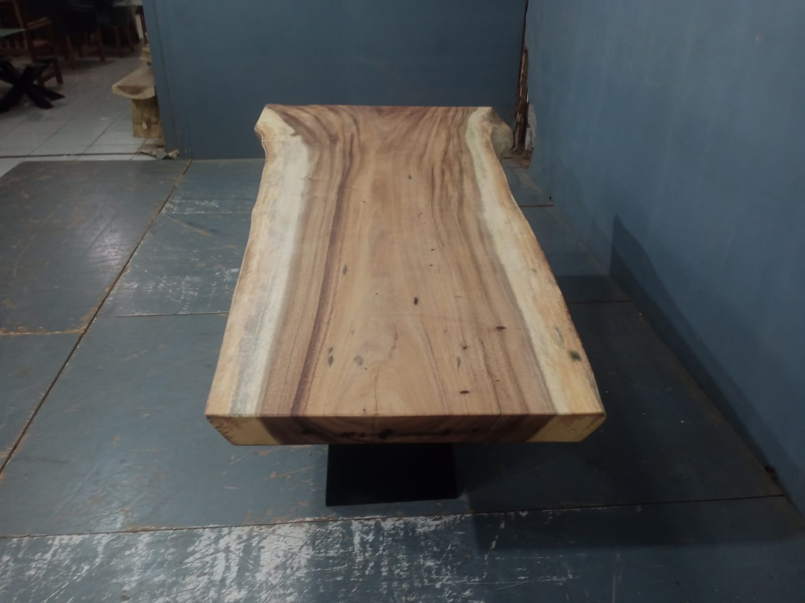 Live Edge Tables