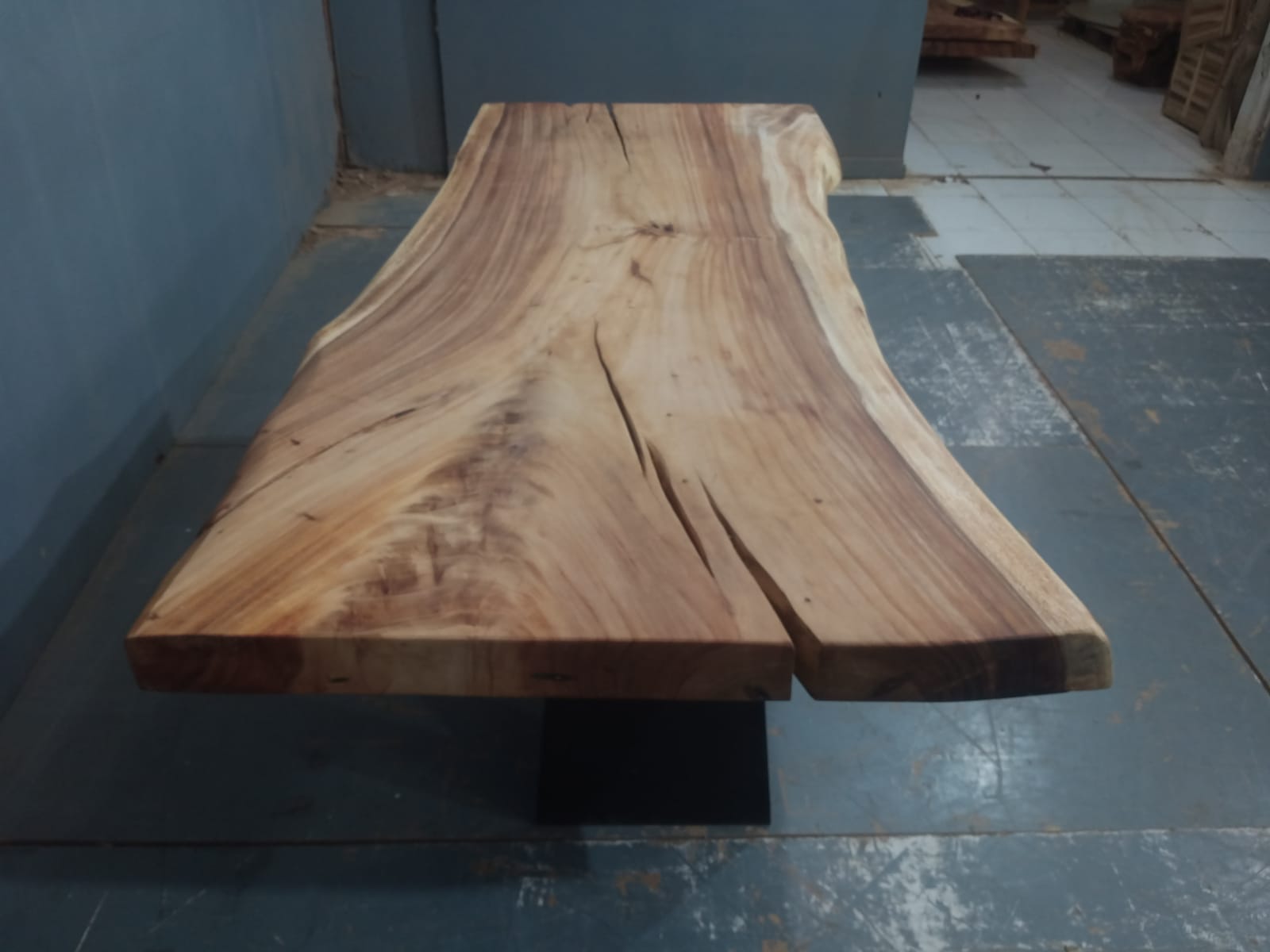 Live Edge Tables