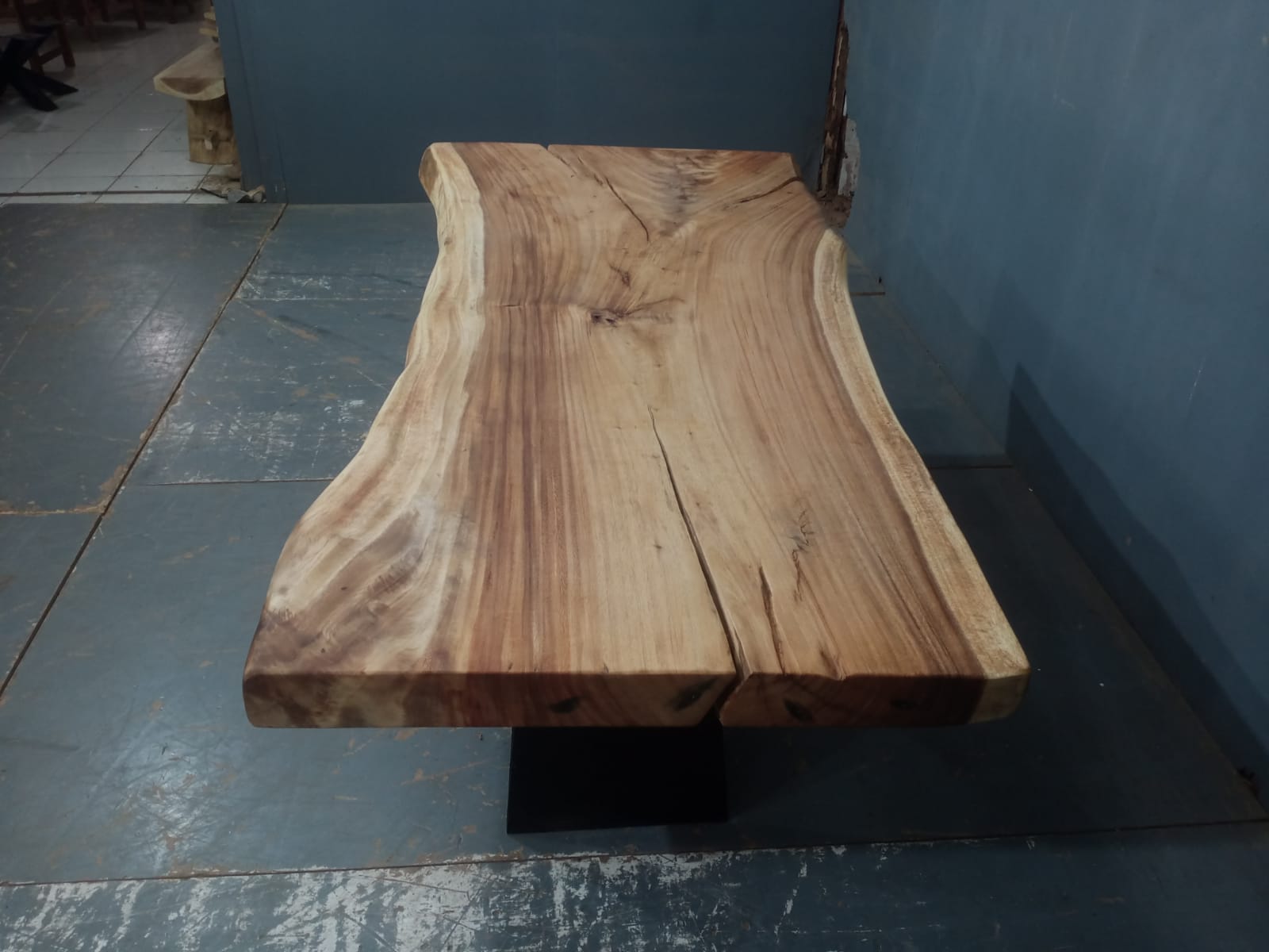 Live Edge Tables