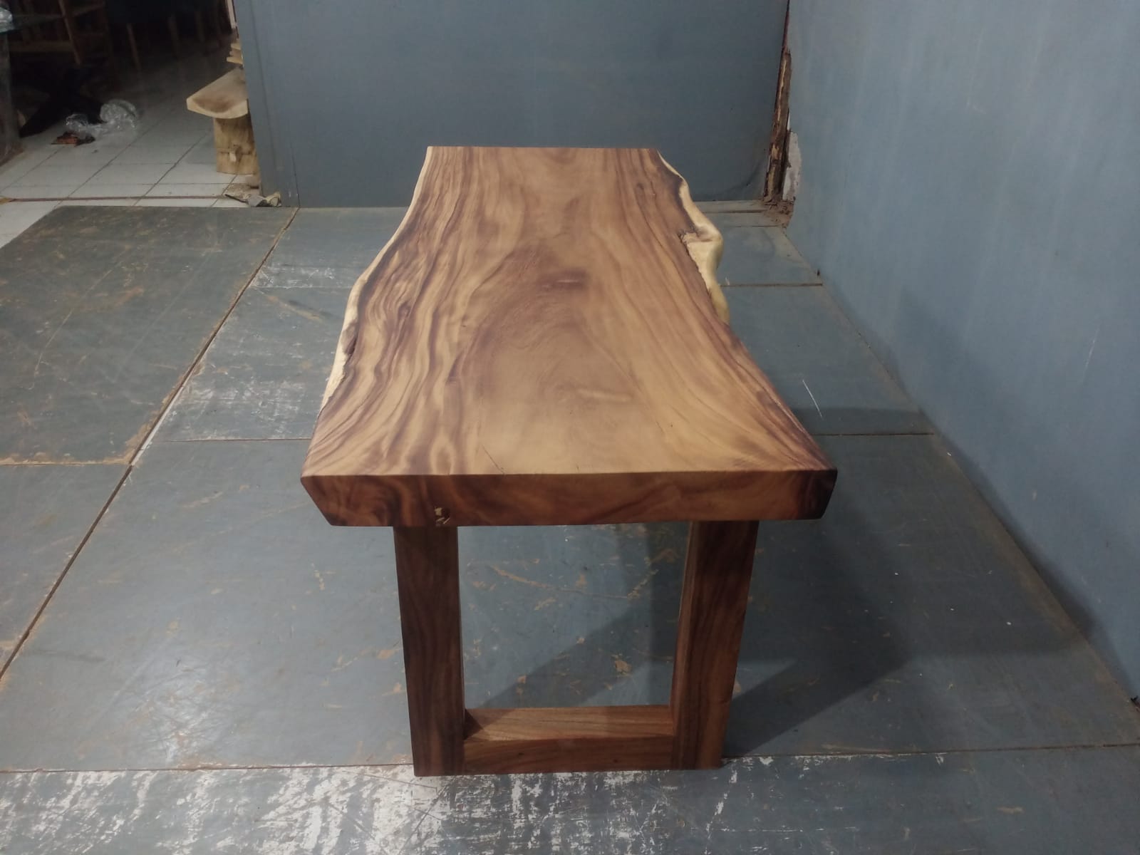 Live Edge Tables