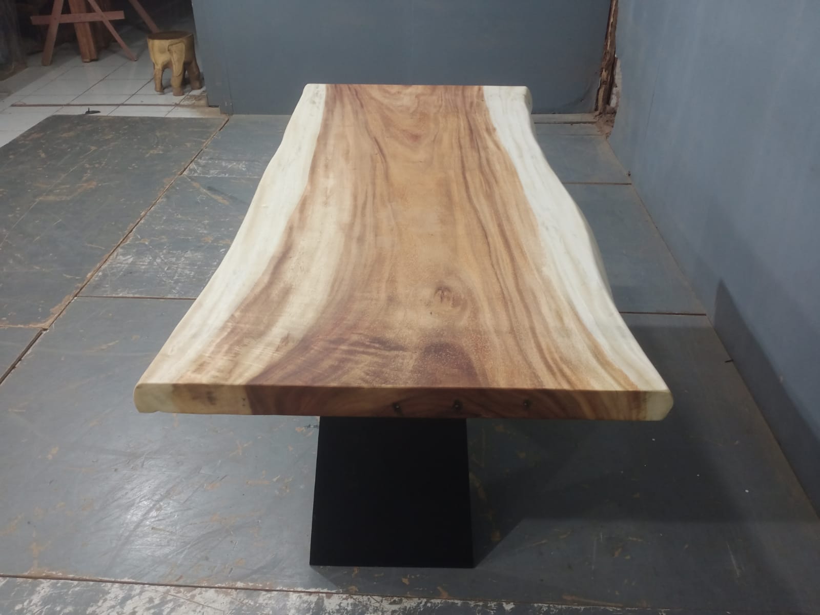 Live Edge Tables